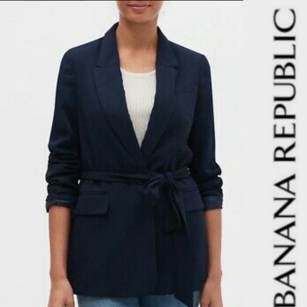 🆕Banana Republic Factory Navy Blue blazer